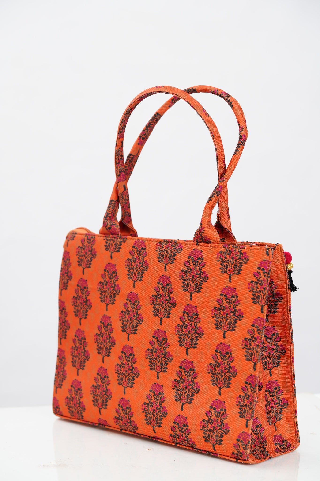 FLORAL BOTEH