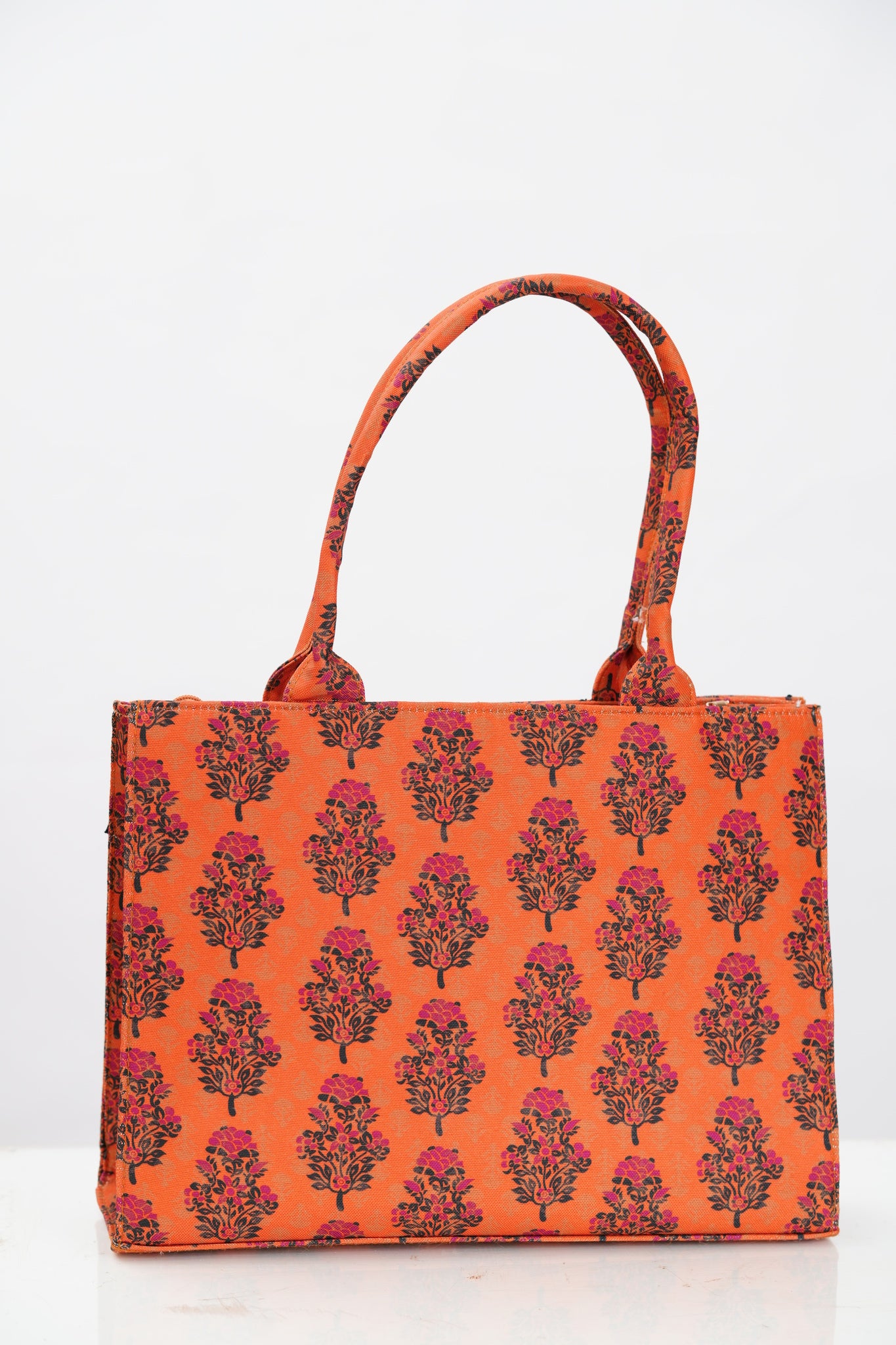 FLORAL BOTEH
