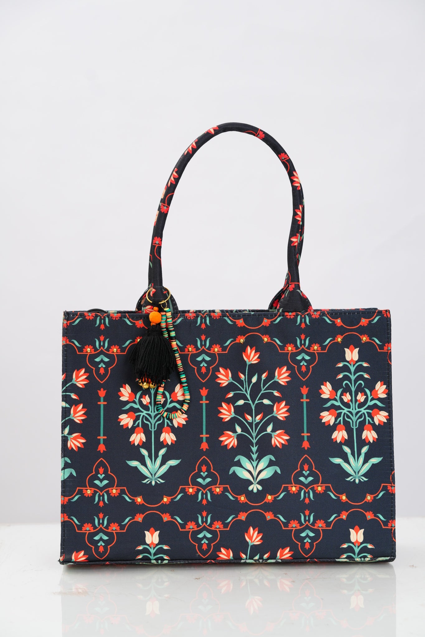 FOLK LOOM